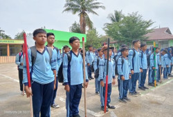 Petualangan Seru Pramuka MTsN 5 Lima Puluh Kota dalam Kegiatan Hiking